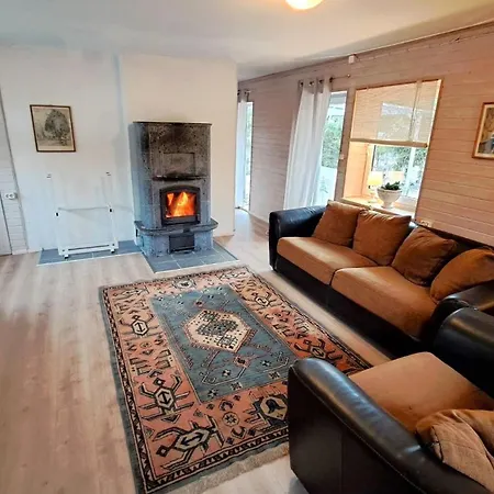 Private Near Tallinn, Free Parking *